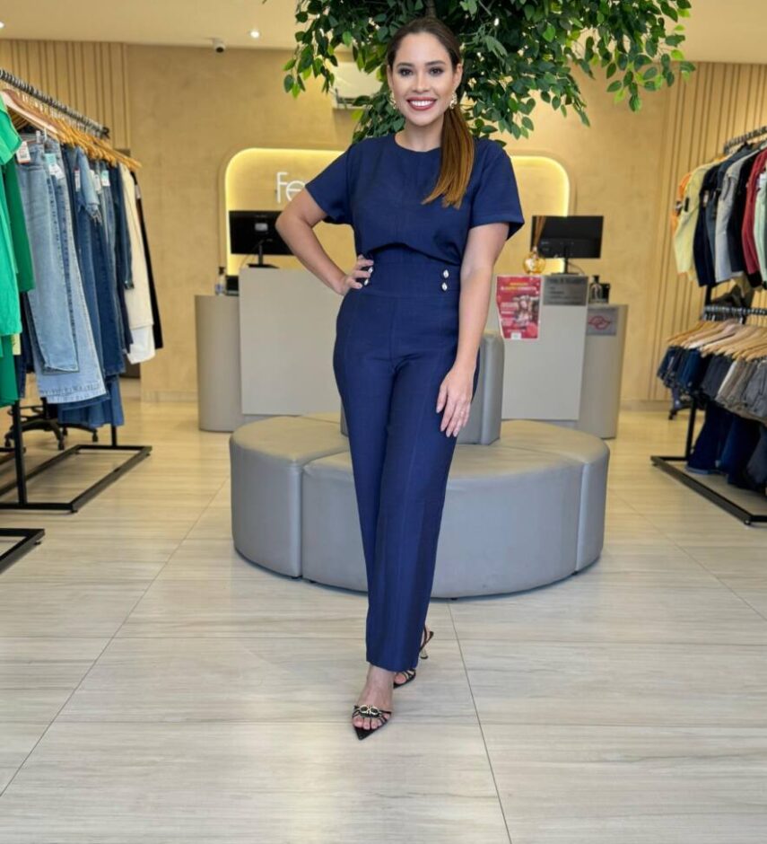 Conjunto Maia Feminino Viscolinho Blusa e Calça Azul - Fernanda Ramos Store