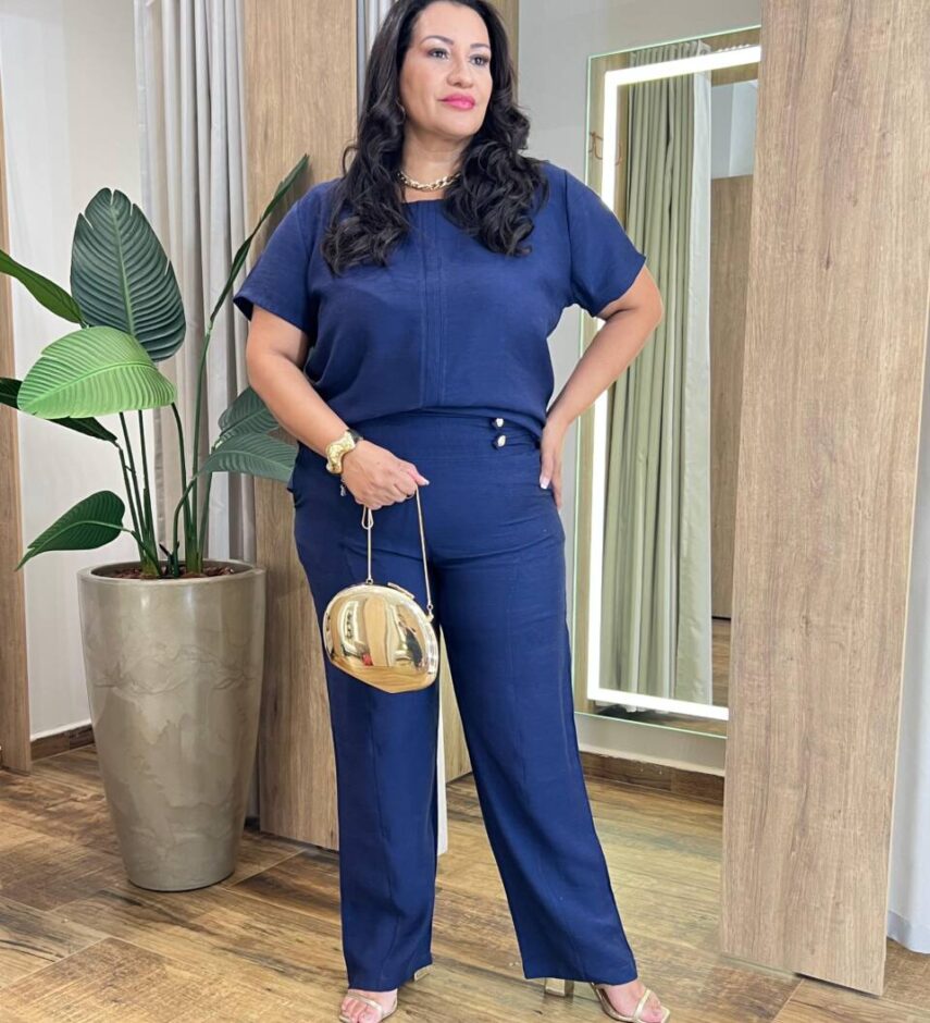 Conjunto Maia Feminino Viscolinho Plus Blusa e Calça Azul - Fernanda Ramos Store