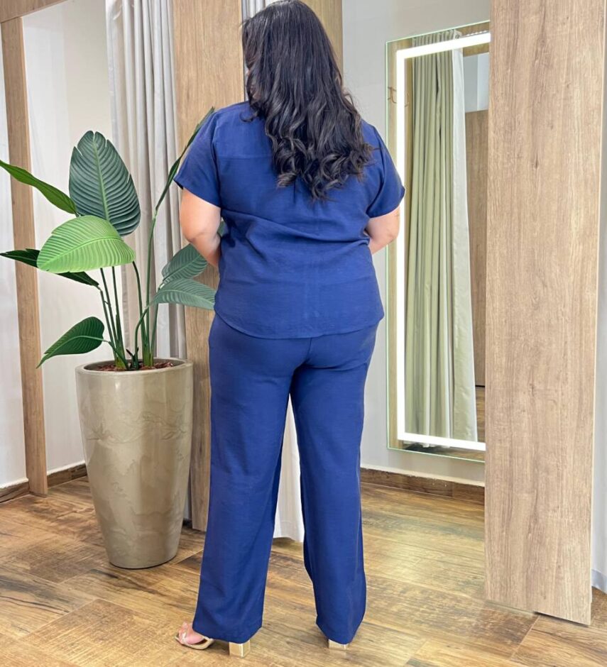 Conjunto Maia Feminino Viscolinho Plus Blusa e Calça Azul - Fernanda Ramos Store