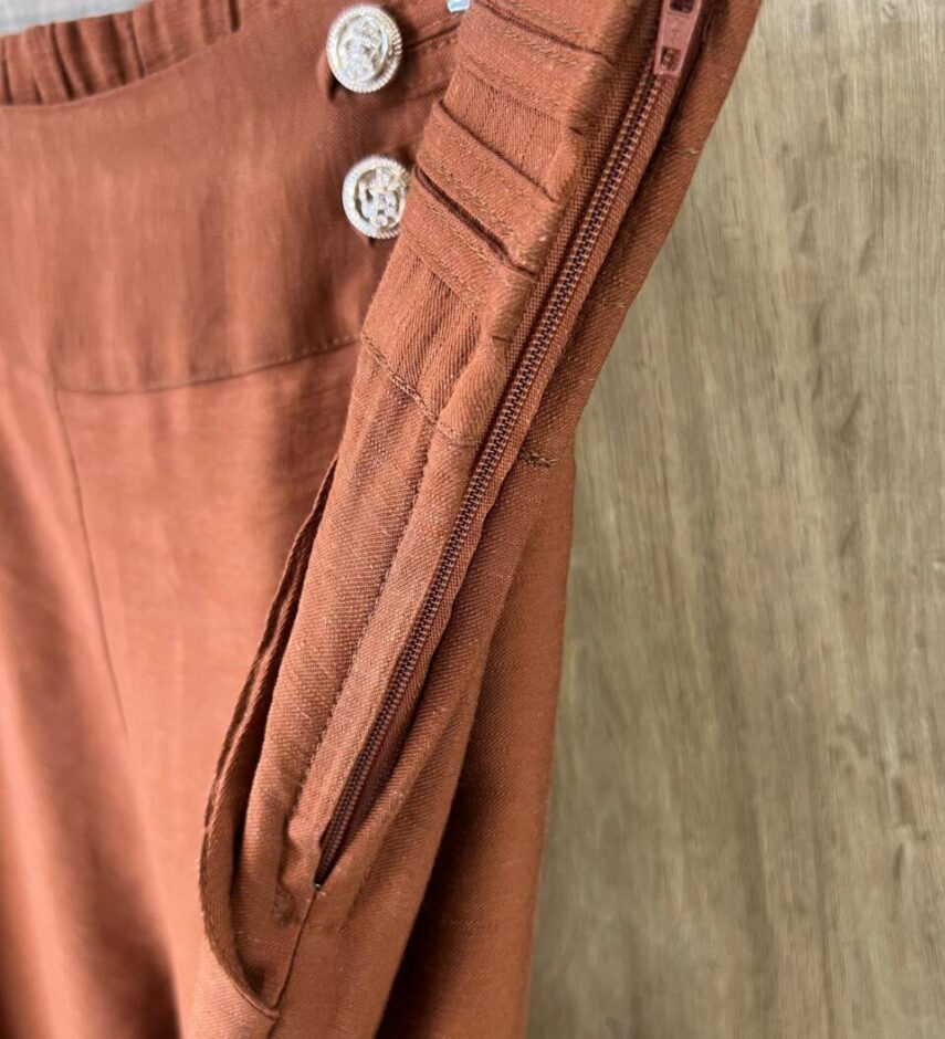 Conjunto Maia Feminino Viscolinho Plus Blusa e Calça Caramelo - Fernanda Ramos Store