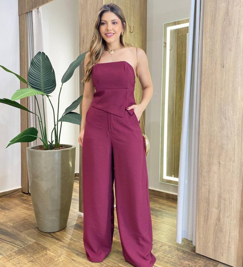 Conjunto Mayla Cropped Tomara que Caia sem Bojo e Calça Vinho - Fernanda Ramos Store