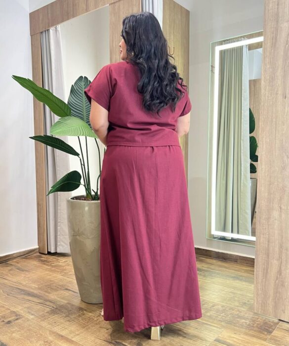 Conjunto Viscolinho Plus Blusa Manga Curta e Saia Longa Vinho - Fernanda Ramos Store