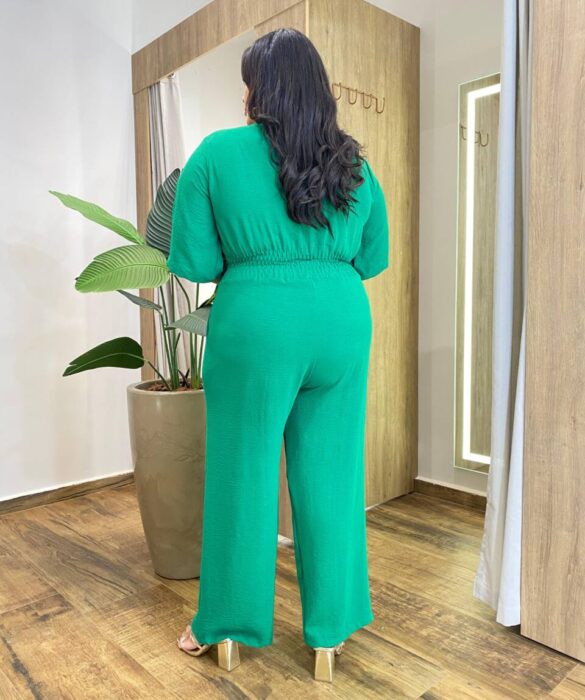 Macacão Feminino Longo Plus Angelica sem Bojo e Bolso Verde - Fernanda Ramos Store