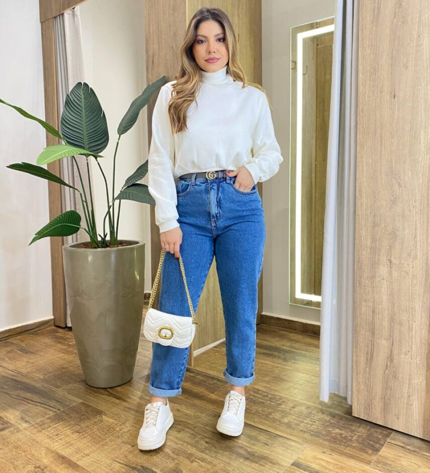 Moletom Flanelado Cropped com Gola Off White - Fernanda Ramos Store