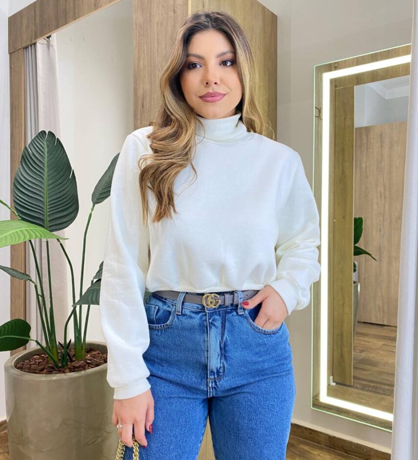 Moletom Flanelado Cropped com Gola Off White - Fernanda Ramos Store