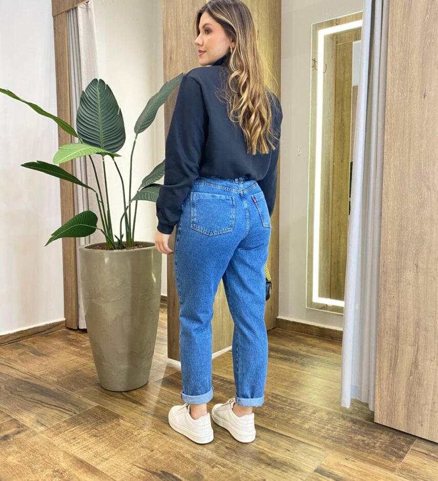 Moletom Flanelado Cropped com Gola Preto - Fernanda Ramos Store