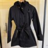Parka Feminina Manga Longa Brenda Peluciada e Detalhes Preta - Fernanda Ramos Store