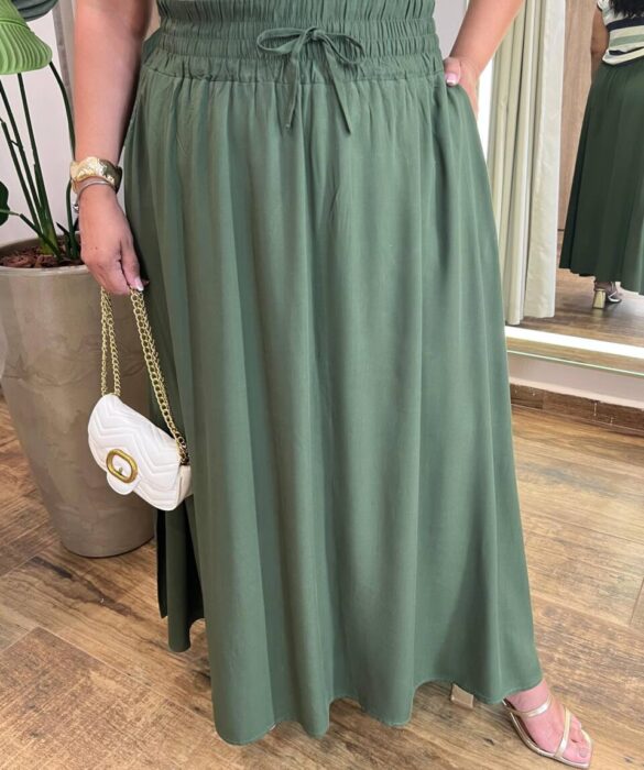 Saia Longa Feminina Plus com Bolsos e Amarração Verde Militar - Fernanda Ramos Store