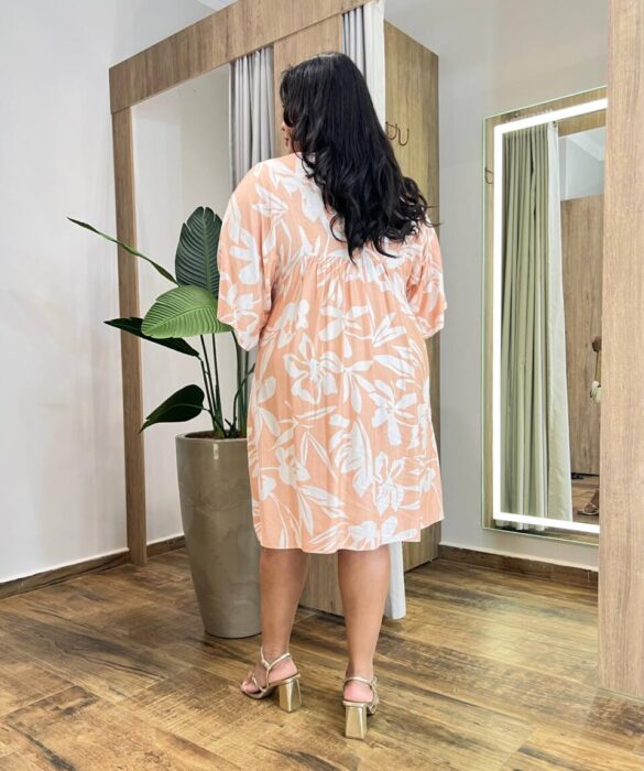 Vestido Feminino Curto Plus Manga Curta Estampado Salmão - Fernanda Ramos Store
