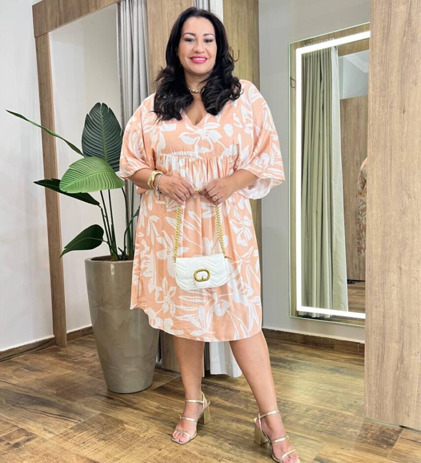Vestido Feminino Curto Plus Manga Curta Estampado Salmão - Fernanda Ramos Store