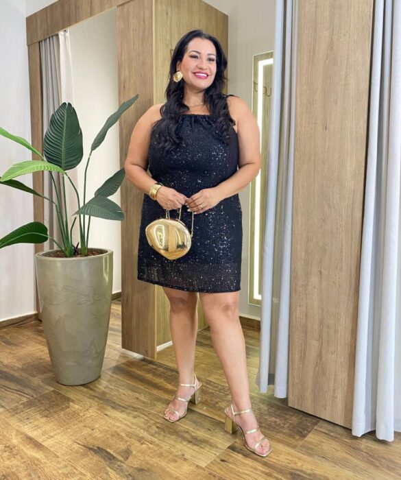 Vestido Feminino Curto Plus sem Bojo Amarração Paetê Preto - Fernanda Ramos Store