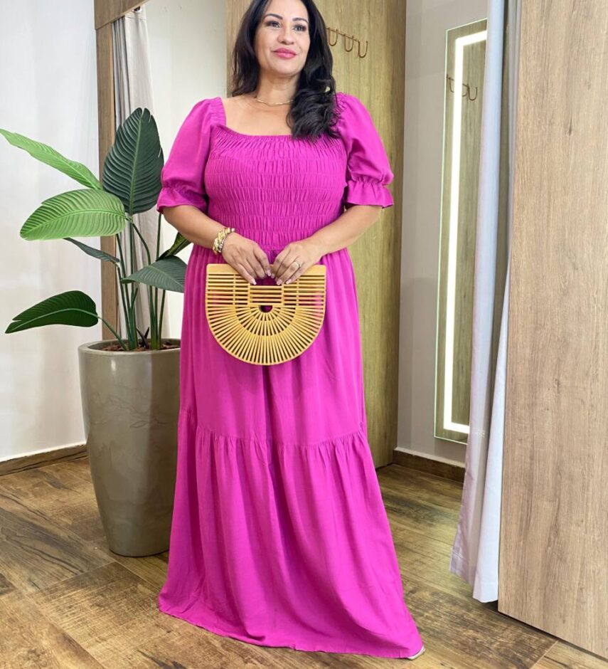 Vestido Longo sem Bojo Plus com Lastex e Detalhe na Manga Fúcsia - Fernanda Ramos Store