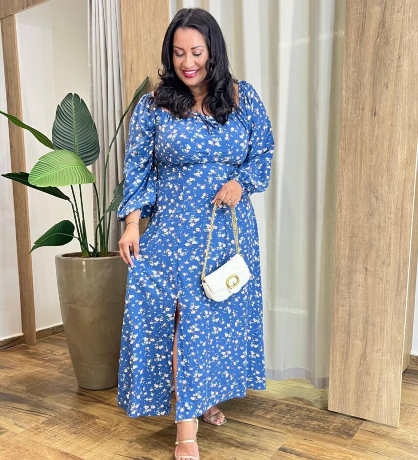 Vestido Longo sem Bojo Plus Lastex e Manga Longa Estampado Azul - Fernanda Ramos Store
