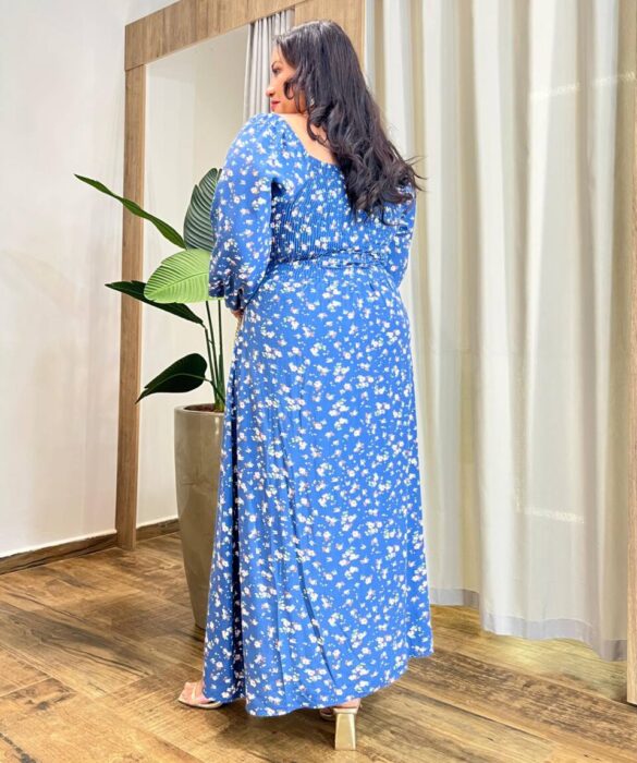 Vestido Longo sem Bojo Plus Lastex e Manga Longa Estampado Azul - Fernanda Ramos Store