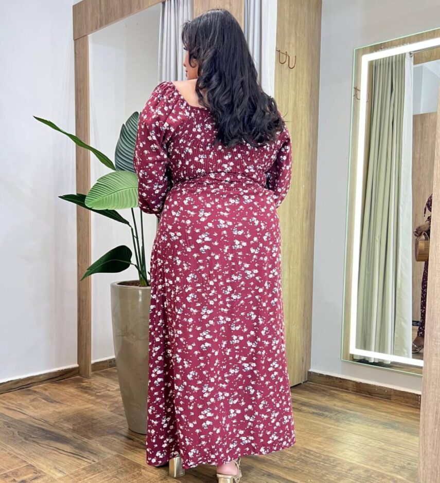 Vestido Longo sem Bojo Plus Lastex e Manga Longa Estampado Vinho - Fernanda Ramos Store