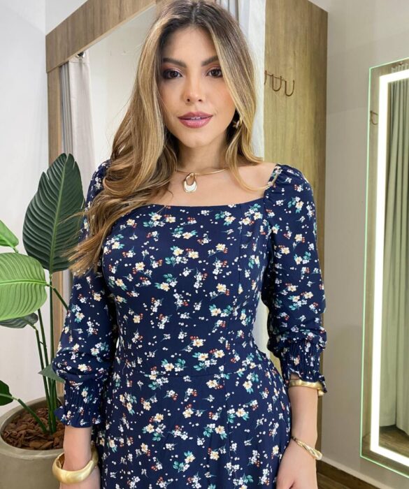 Vestido Manga Longo sem Bojo Floral Azul com Lastex no Punho - Fernanda Ramos Store