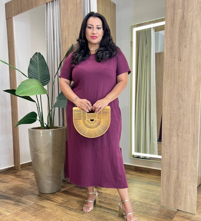 Vestido Midi Plus sem Bojo Malha Manga Curta Marsala - Fernanda Ramos Store