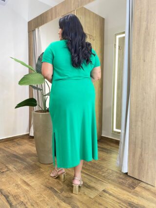 Vestido Midi Plus sem Bojo Malha Manga Curta Verde Bandeira - Fernanda Ramos Store