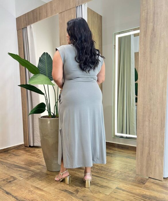 Vestido Midi Plus sem Bojo Malha Manga Muscle Cinza - Fernanda Ramos Store