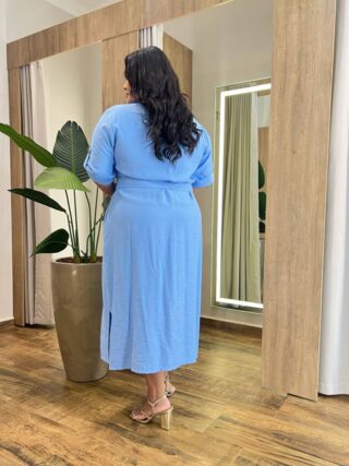 Vestido Midi Plus sem Bojo Manga 3/4 Detalhe em Botões Azul - Fernanda Ramos Store