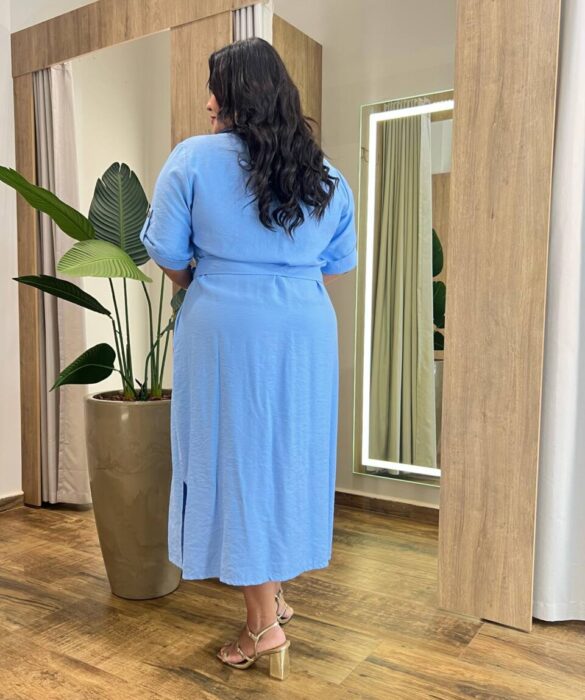 Vestido Midi Plus sem Bojo Manga 3/4 Detalhe em Botões Azul - Fernanda Ramos Store