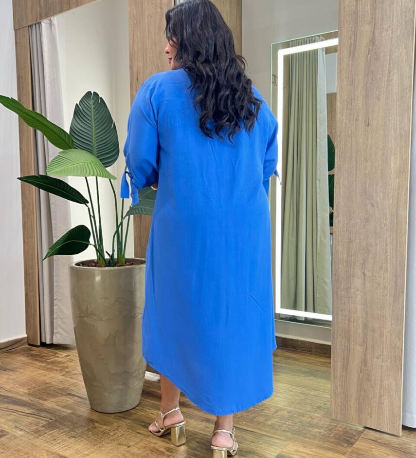 Vestido Midi Plus sem Bojo Manga 3/4 e Amarração Azul - Fernanda Ramos Store