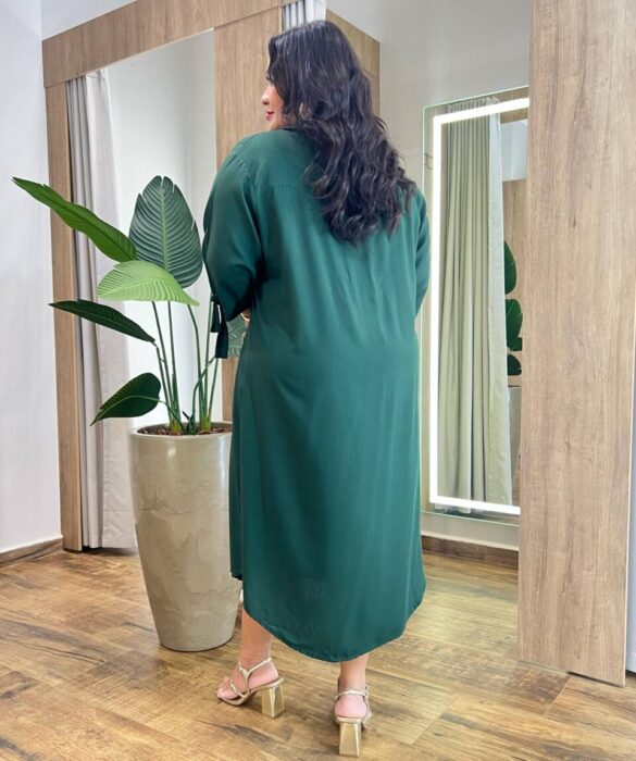 Vestido Midi Plus sem Bojo Manga 3/4 e Amarração Verde Escuro - Fernanda Ramos Store