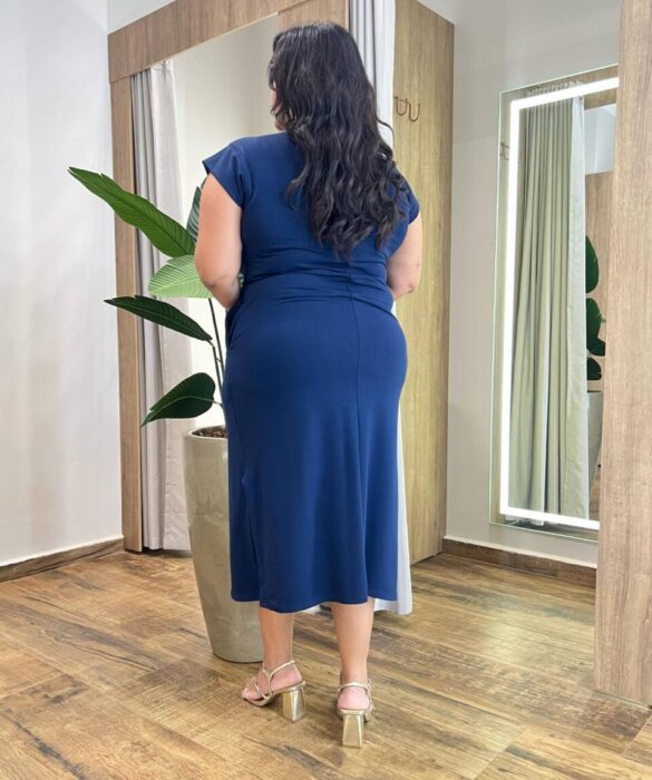 Vestido Midi Plus Sofia sem Bojo Malha Manga Muscle Azul Marinho - Fernanda Ramos Store