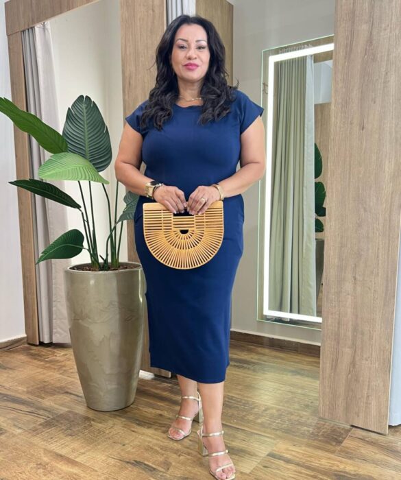 Vestido Midi Plus Sofia sem Bojo Malha Manga Muscle Azul Marinho - Fernanda Ramos Store
