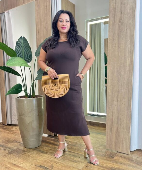 Vestido Midi Plus Sofia sem Bojo Malha Manga Muscle Marrom - Fernanda Ramos Store