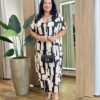 Vestido Midi sem Bojo Plus Estampado Fechamento em Botões Preto - Fernanda Ramos Store