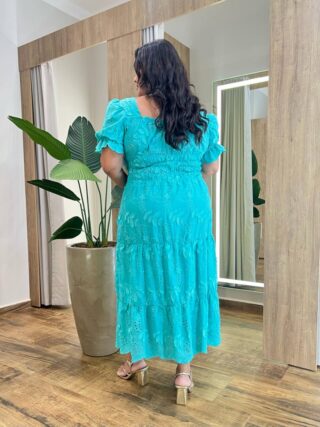 Vestido Midi sem Bojo Plus Manga Longa em Laise Azul Turquesa - Fernanda Ramos Store