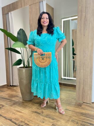Vestido Midi sem Bojo Plus Manga Longa em Laise Azul Turquesa - Fernanda Ramos Store