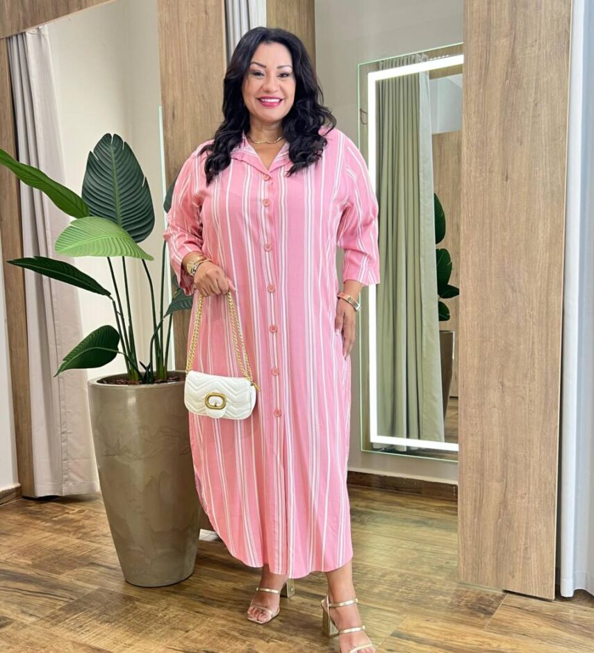 Vestido Midi sem Bojo Plus Manga Longa Listrado Rosa - Fernanda Ramos Store