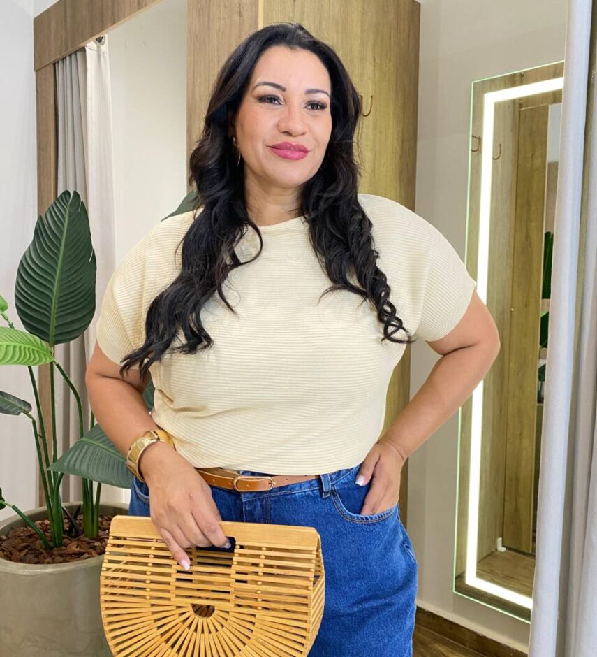 Blusa Feminina Manga Curta Modal Estela Plus Canelada Areia - Fernanda Ramos Store