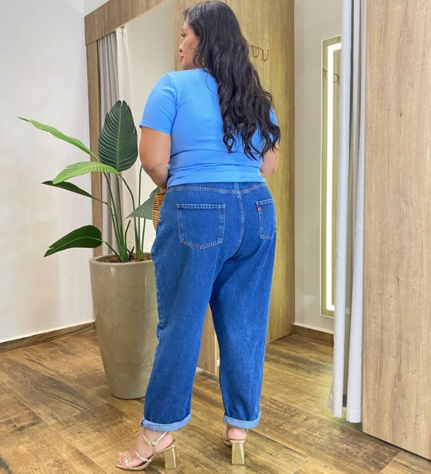 Blusa Feminina Manga Curta Plus Canelada Azul Claro - Fernanda Ramos Store