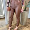 Calça Feminina Couro Eco Skinny Isabelly Marrom Café - Fernanda Ramos Store