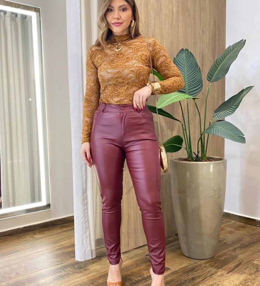 Calça Feminina Couro Eco Skinny Isabelly Vinho - Fernanda Ramos Store