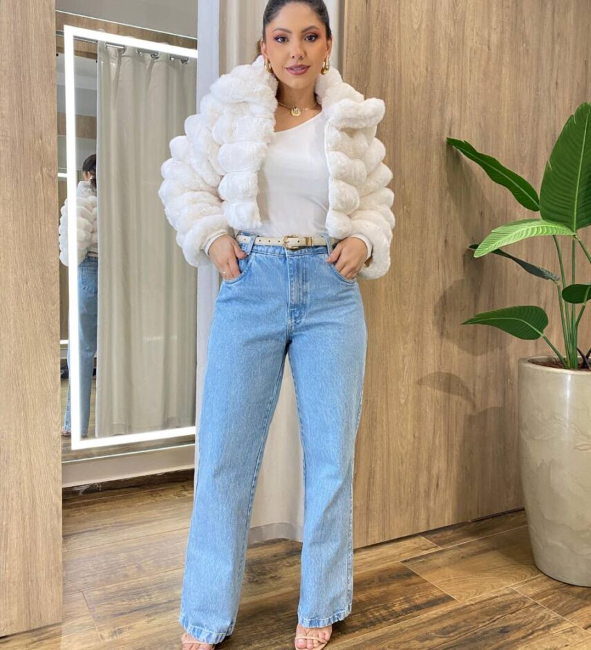 Casaco Feminino Barbara com Pelinhos Off White - Fernanda Ramos Store