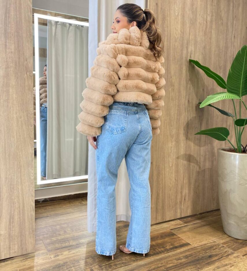 Casaco Feminino Barbara com Pelinhos Bege - Fernanda Ramos Store