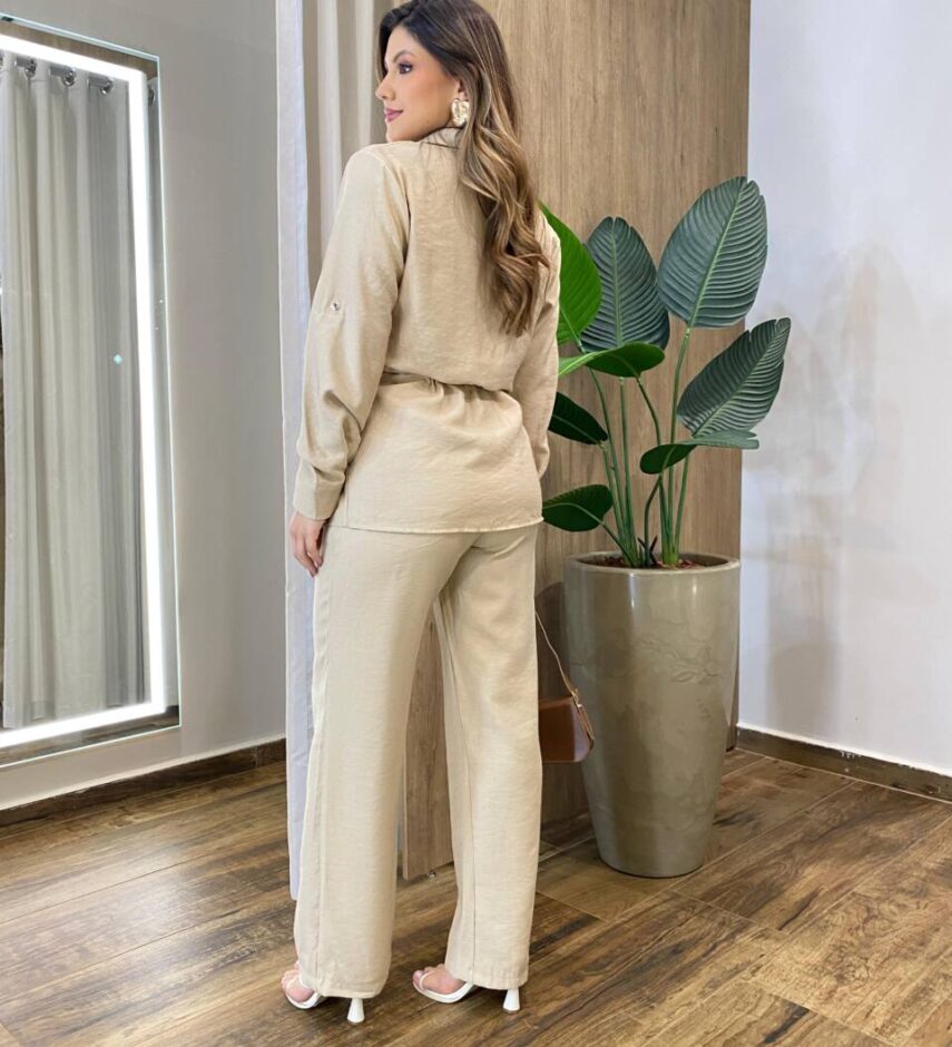 Conjunto Feminino Auria Parka Manga Longa Detalhes e Calça Nude - Fernanda Ramos Store