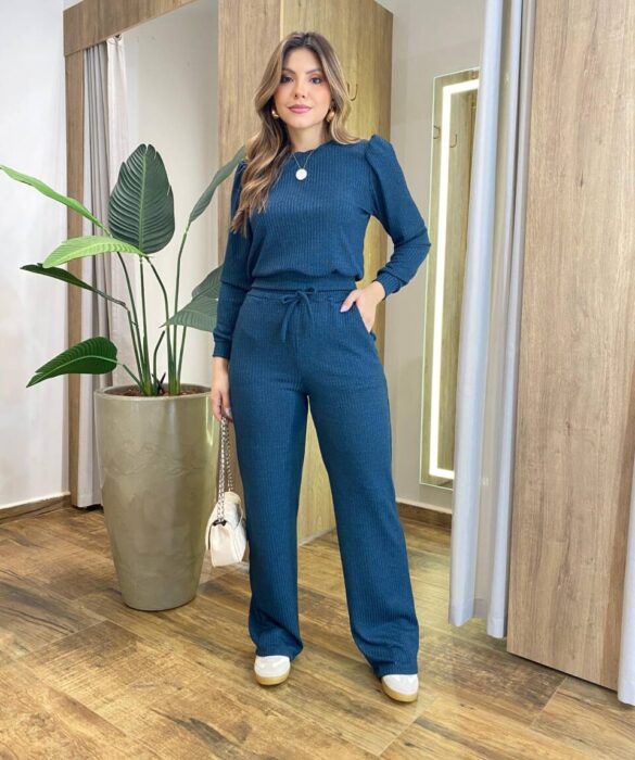 Conjunto Feminino Carol Blusa Manga Longa Princesa e Calça Azul - Fernanda Ramos Store