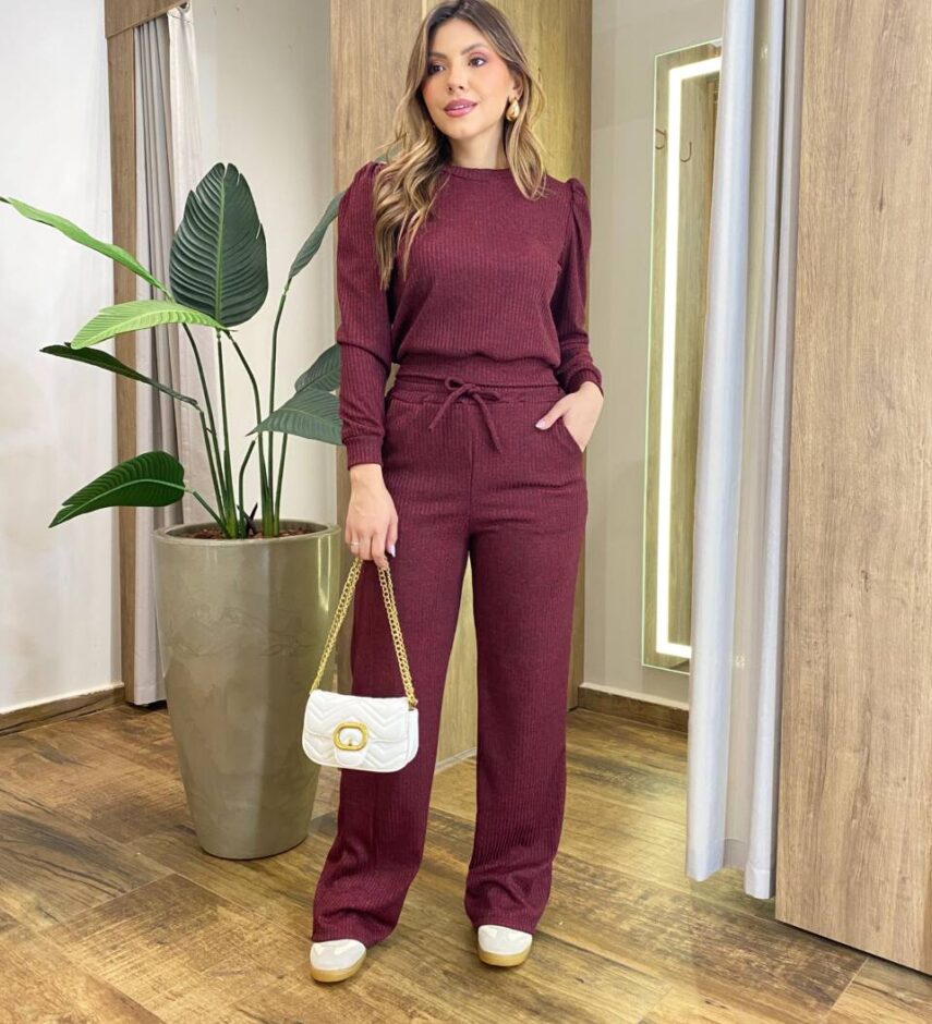 Conjunto Feminino Carol Blusa Manga Longa Princesa e Calça Vinho - Fernanda Ramos Store