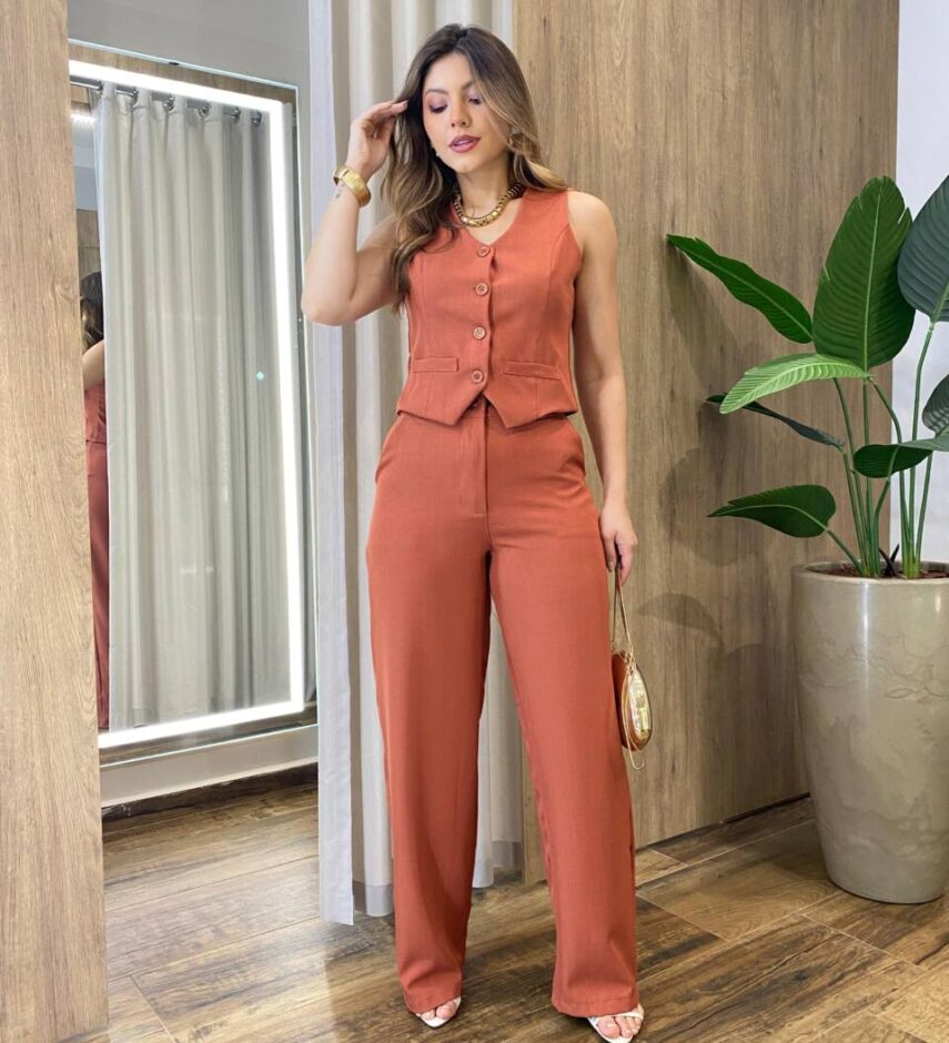 Conjunto Feminino Erica Colete Bolso Falso e Calça Terracota - Fernanda Ramos Store