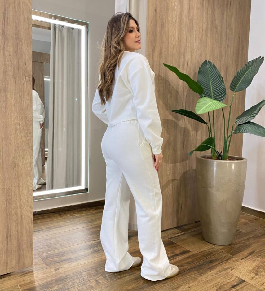 Conjunto Feminino Moletom Lua Cropped Manga Longa e Calça Off White - Fernanda Ramos Store
