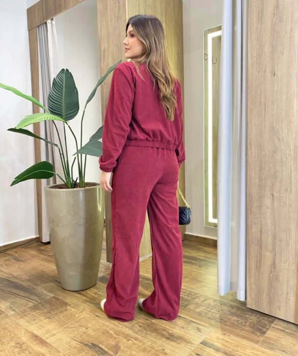 Conjunto Feminino Stella Jaqueta e Calça Veludo Vinho - Fernanda Ramos Store