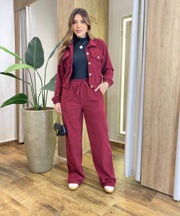 Conjunto Feminino Stella Jaqueta e Calça Veludo Vinho - Fernanda Ramos Store