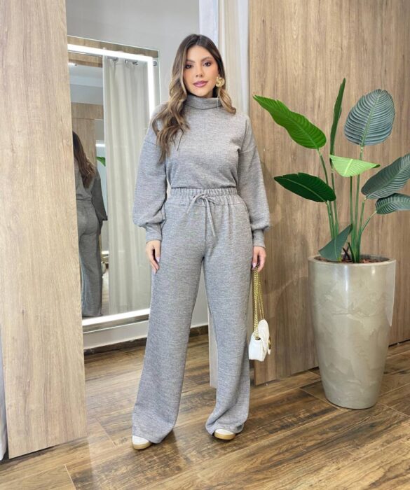 Conjunto Feminino Tricot Camily Blusa Gola Alta e Calça Cinza Claro - Fernanda Ramos Store