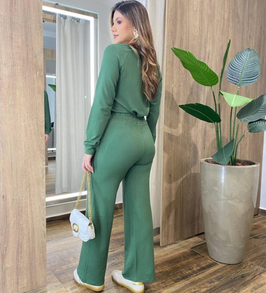 Conjunto Moletinho Pérola Blusa Manga Longa e Calça Verde - Fernanda Ramos Store