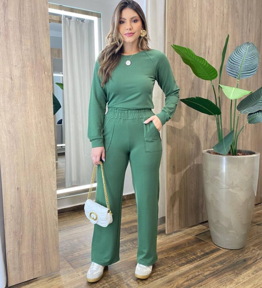Conjunto Moletinho Pérola Blusa Manga Longa e Calça Verde - Fernanda Ramos Store